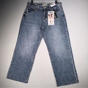 Rewash classic rise Straight Crop acid wash jeans NWT